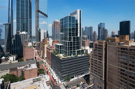 Hudson Commons at 441 Ninth Avenue Sells for $1B.